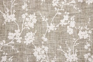Tkanina Fischbacher 1819 717 Priti ze wzorem Kwiaty