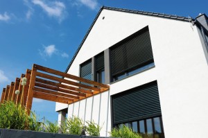 Rolety zewnętrzne i rolety antywłamaniowe