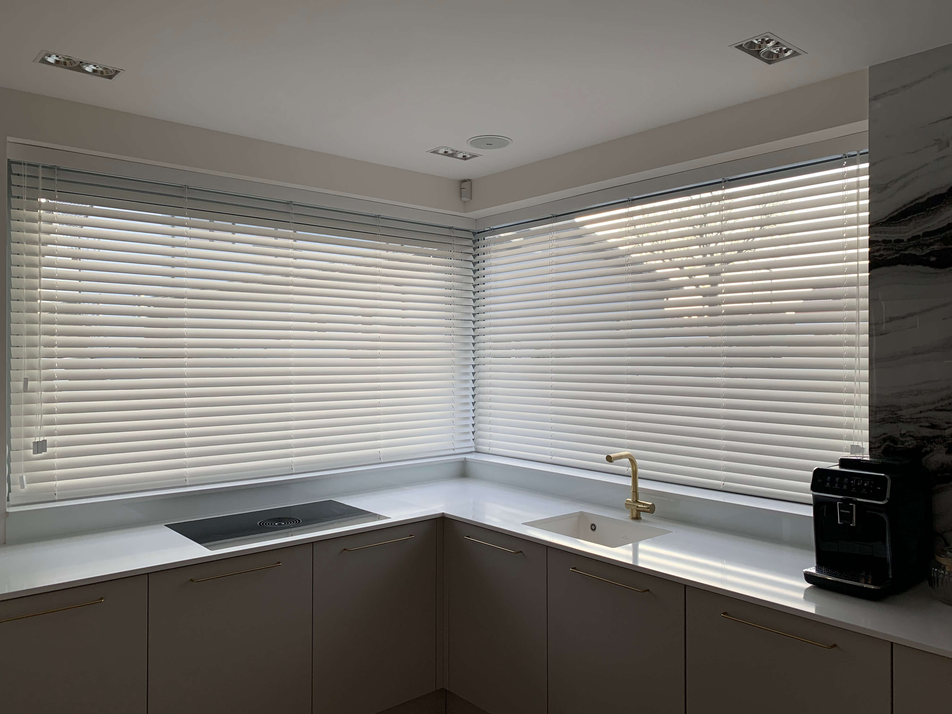 Minimalistyczna sypialnia